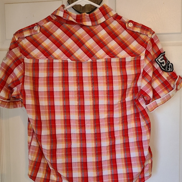 (1549) Swiss Cross Boys Casual Short Sleeve Shirt, Size: 14/16 Color: Red - Picture 7 of 10